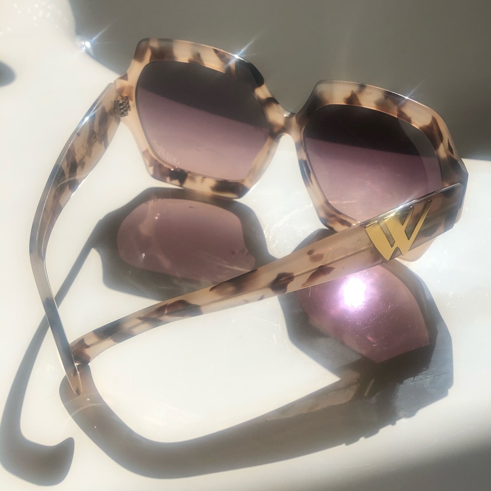 Wildfox Sunglasses oversized frames